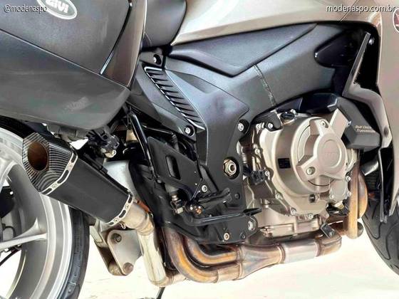 HONDA VFR 1200F 